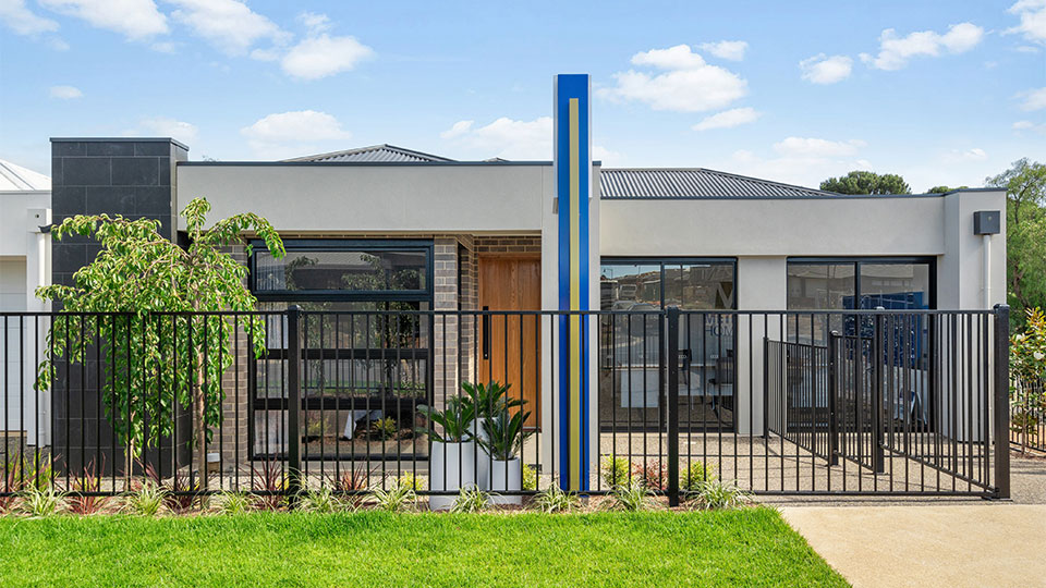 "Metro Homes (Huxton)"
